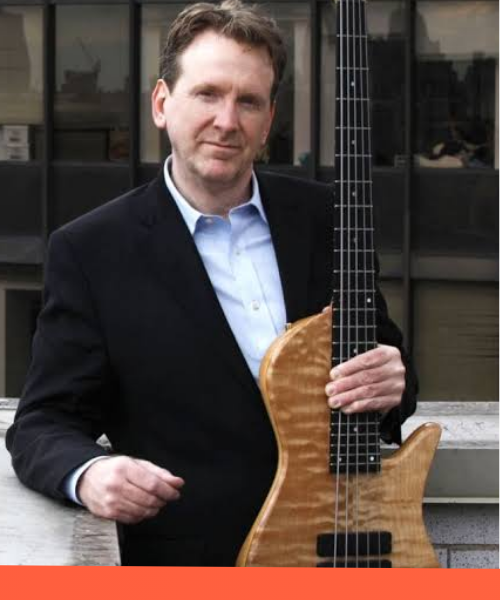 Anne Hathaway and Tom Kennedy