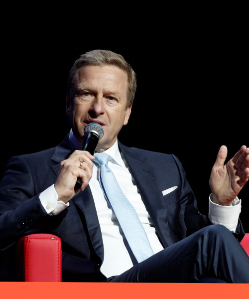 Bernard Arnault and Oliver Zipse